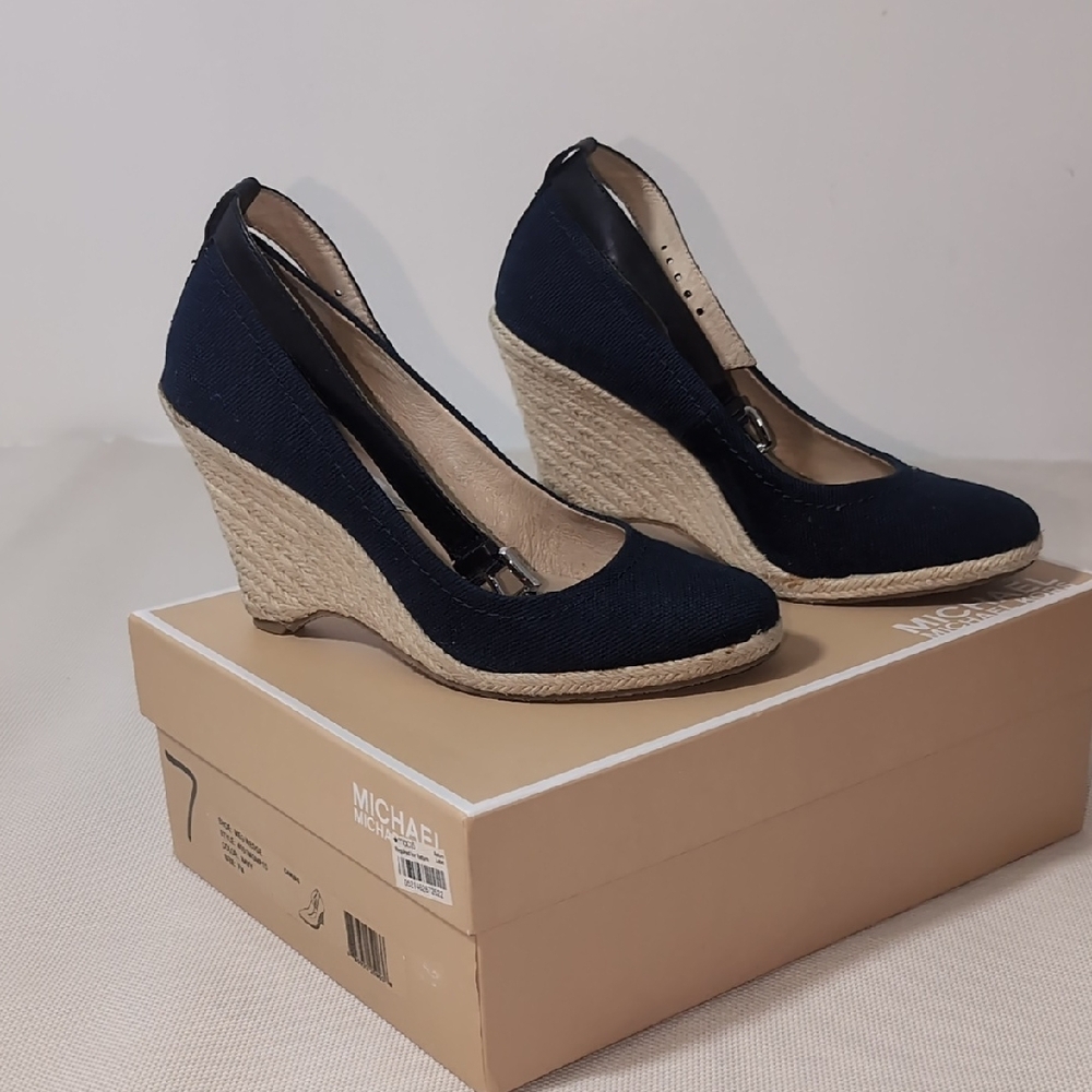 Michael Kors Meg Wedge Navy Canvas Espadrille Sandals Size 7 - Picture 2 of 8